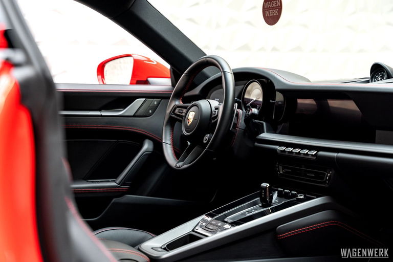 Porsche 992 Carrera S