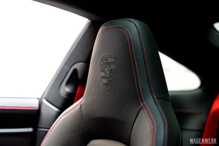 Porsche 992 Carrera S