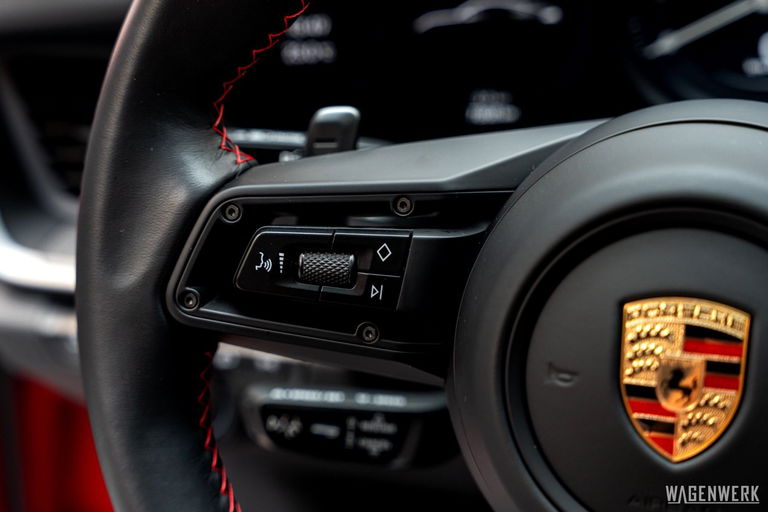 Porsche 992 Carrera S