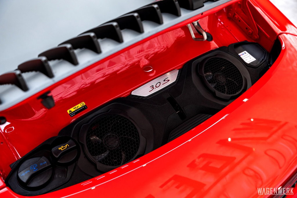 Porsche 992 Carrera S