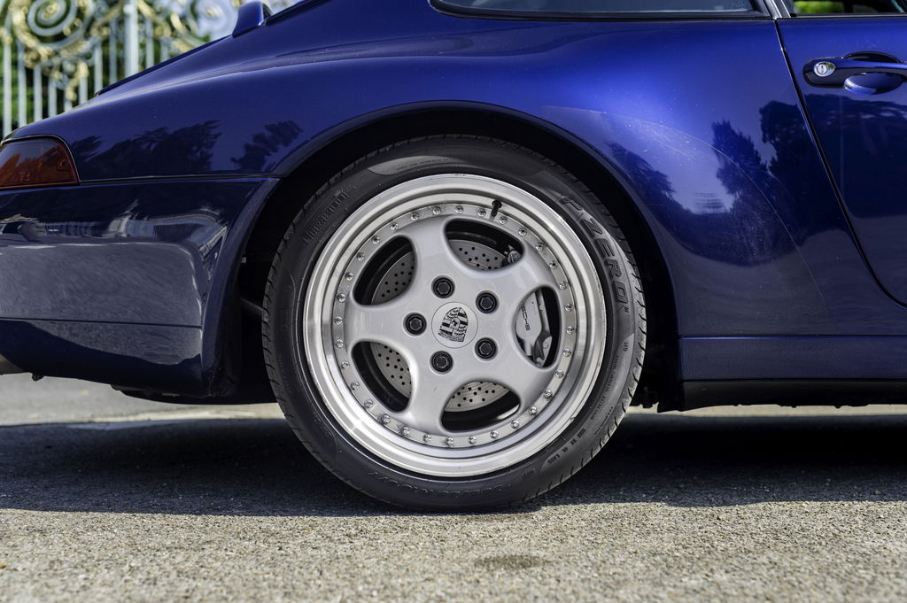 Porsche 993 Carrera 4