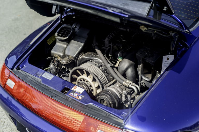 Porsche 993 Carrera 4