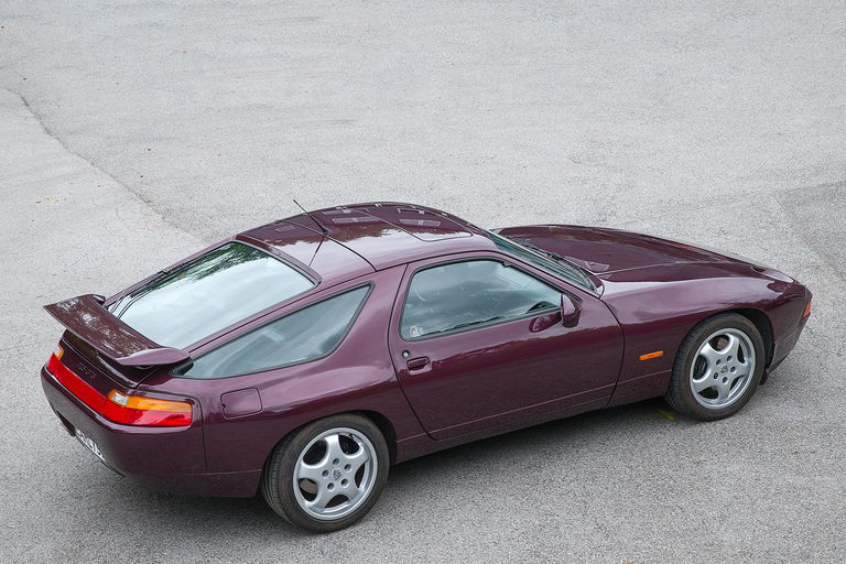 Porsche 928 GTS