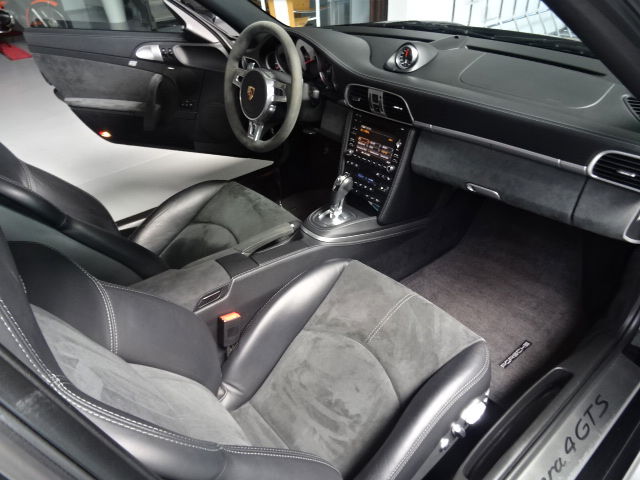 Porsche 997.2 Carrera 4 GTS