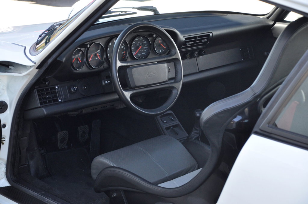 Porsche 964 Carrera RS