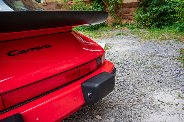 Porsche 911 Carrera 3.2