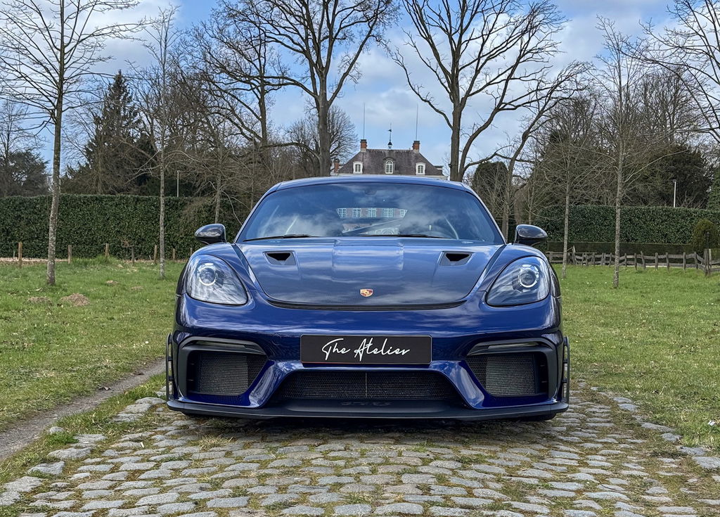 Porsche 718 Cayman GT4 RS