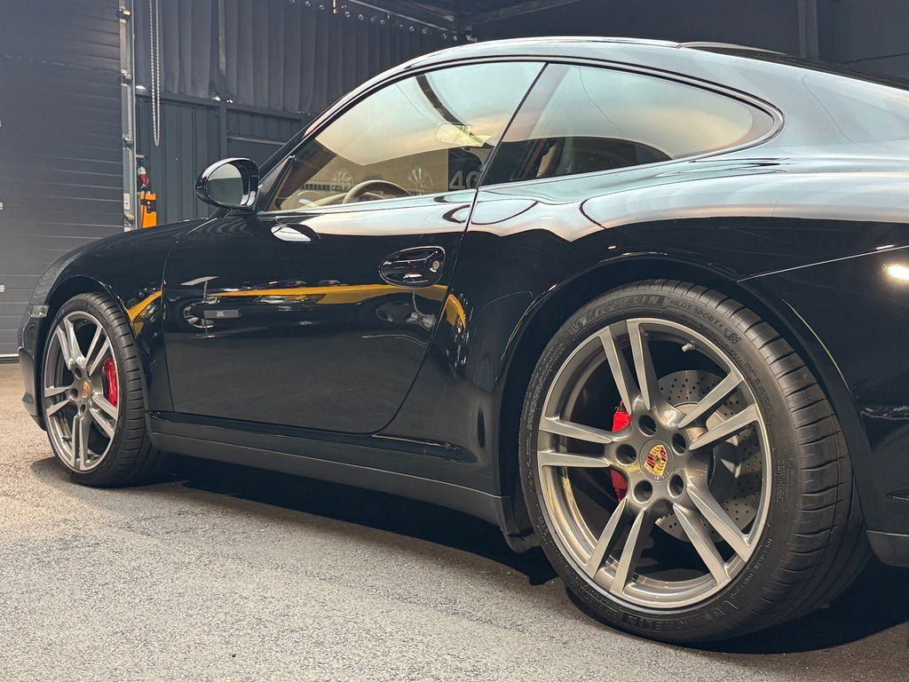 Porsche 997.2 Carrera 4S