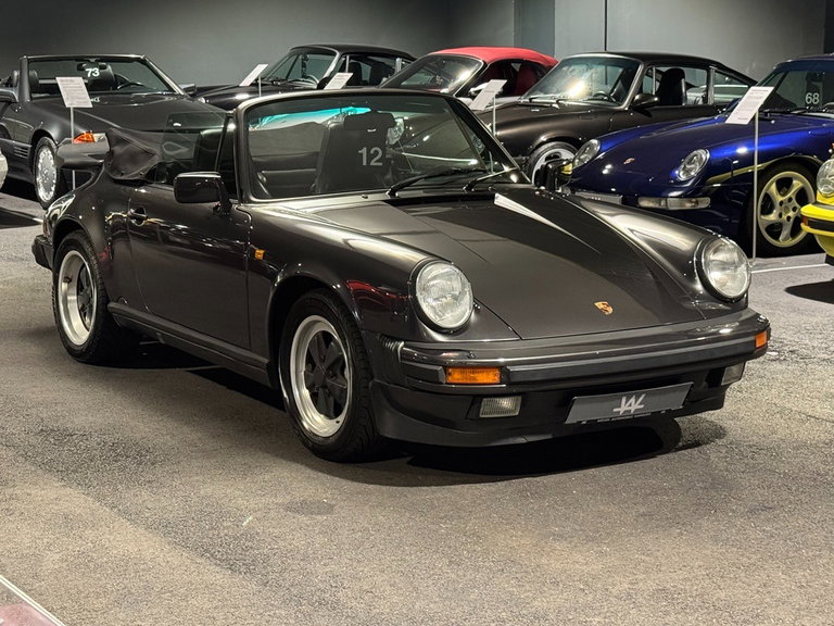 Porsche 911 Carrera 3.2