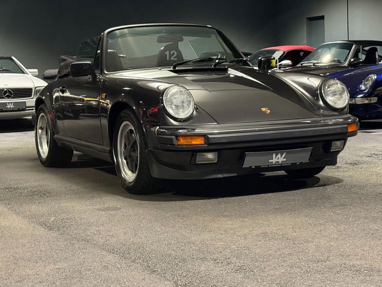 Porsche 911 Carrera 3.2