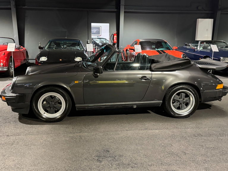 Porsche 911 Carrera 3.2