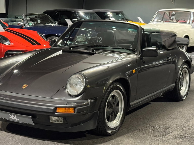Porsche 911 Carrera 3.2