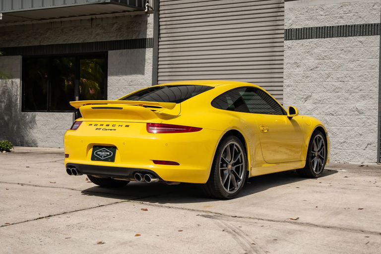 Porsche 991 Carrera