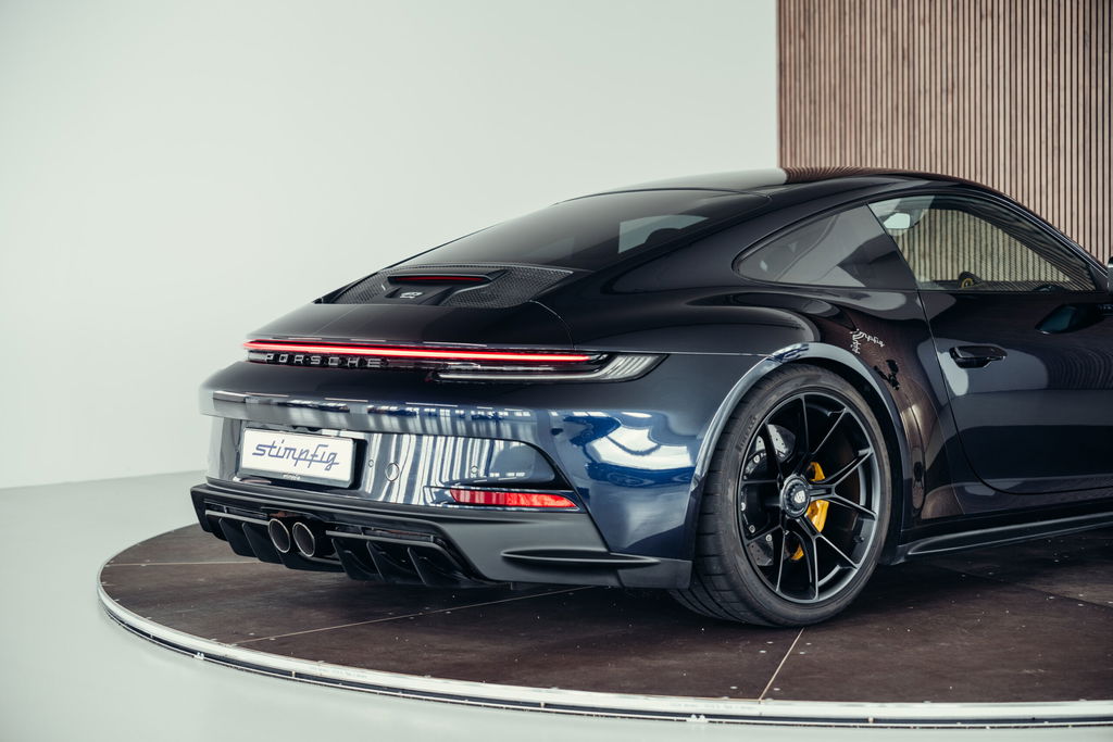 Porsche 992 GT3 Touring