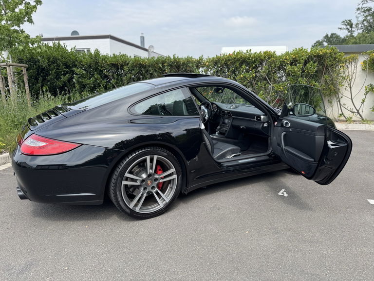 Porsche 997.2 Carrera 4S