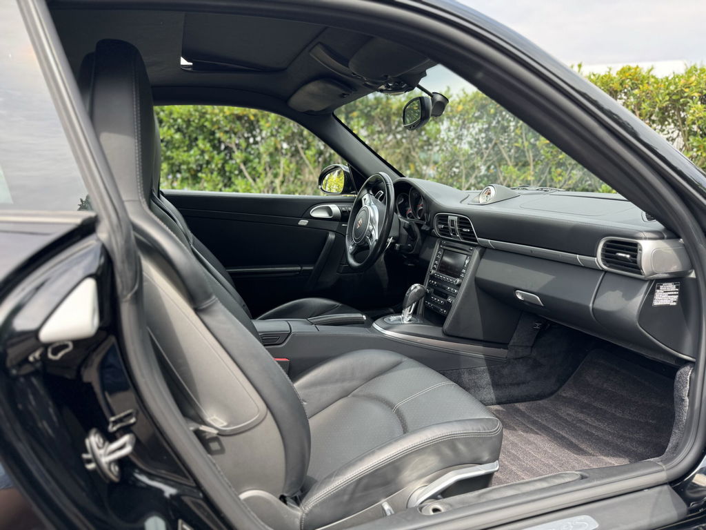 Porsche 997.2 Carrera 4S