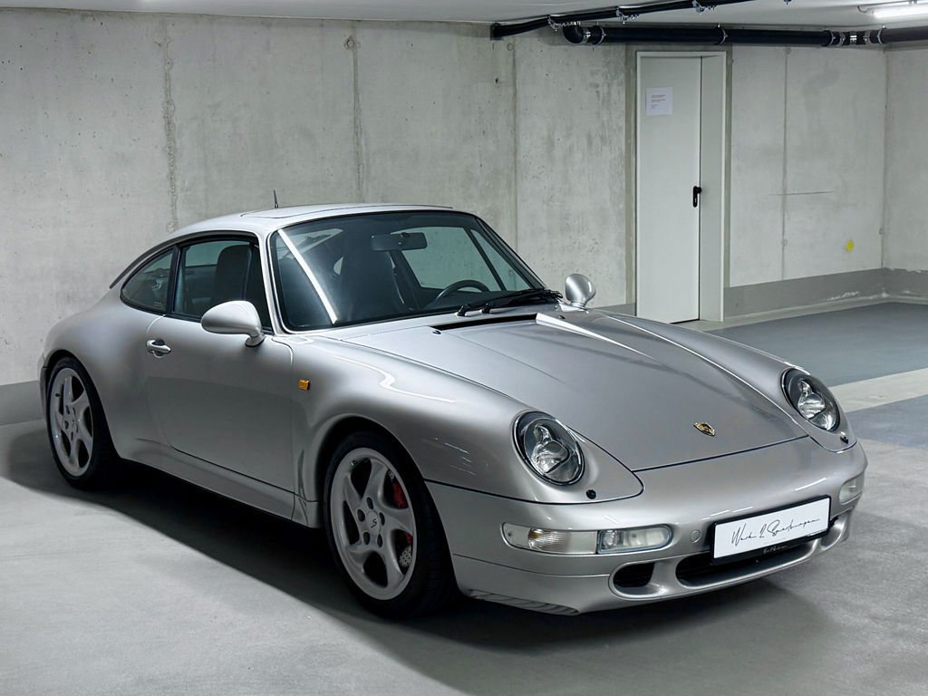 Porsche 993 Carrera 4S