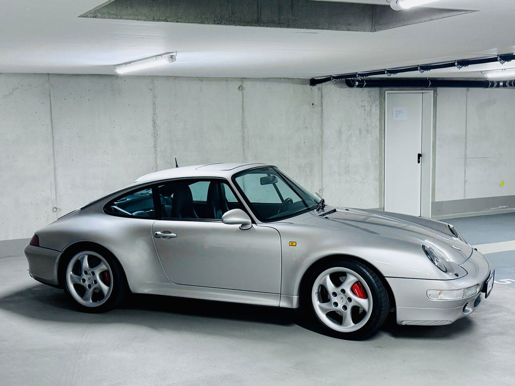 Porsche 993 Carrera 4S
