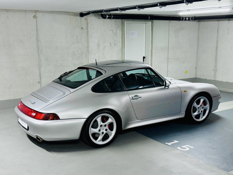 Porsche 993 Carrera 4S