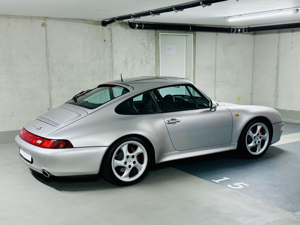 Porsche 993 Carrera 4S