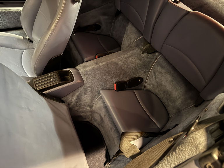 Porsche 993 Carrera 4