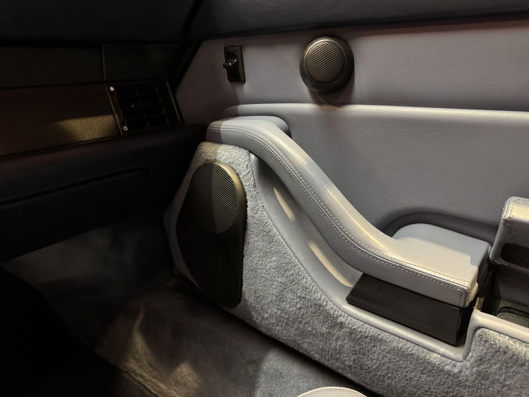 Porsche 993 Carrera 4