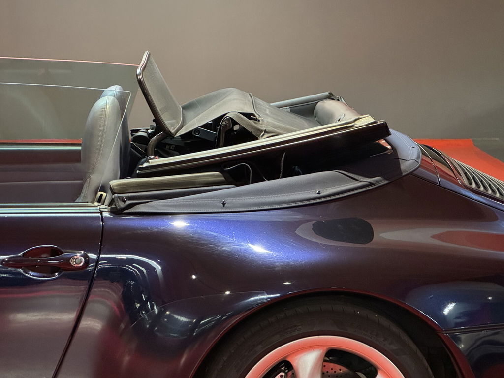 Porsche 993 Carrera 4