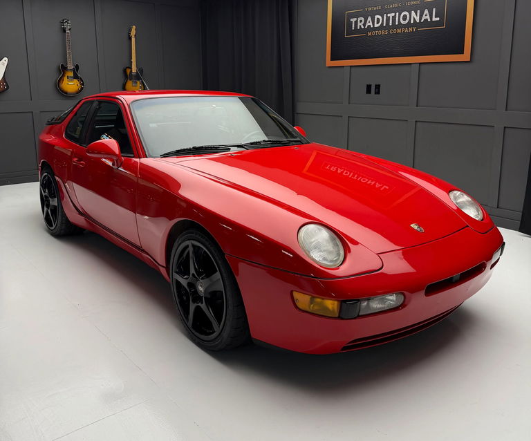 Porsche 968