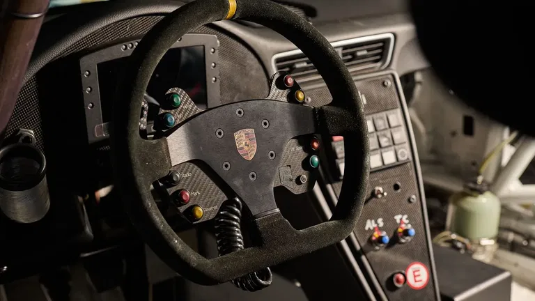 Porsche 911 GT America