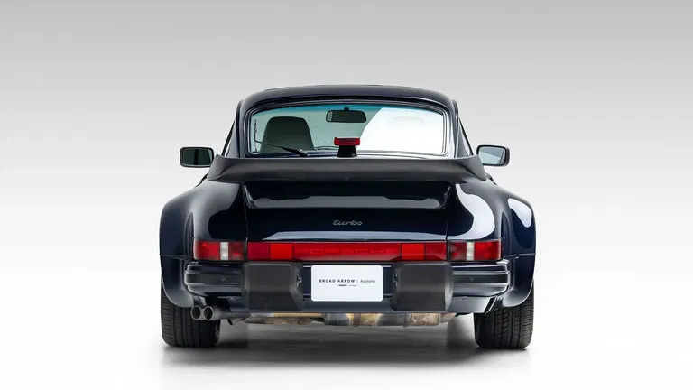 Porsche 911 Turbo 3.3 (US)