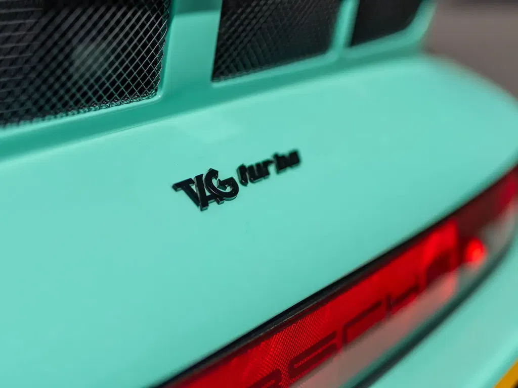 Porsche 911 TAG Turbo by Lanzante