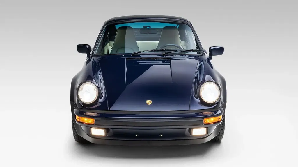 Porsche 911 Turbo 3.3 (US)