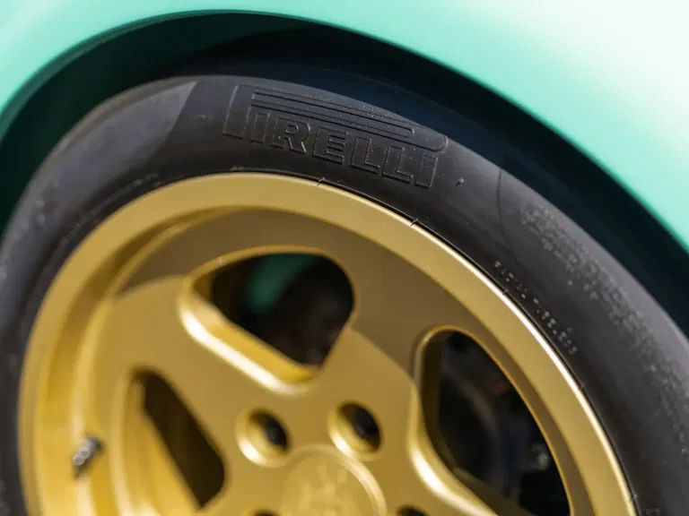 Porsche 911 TAG Turbo by Lanzante