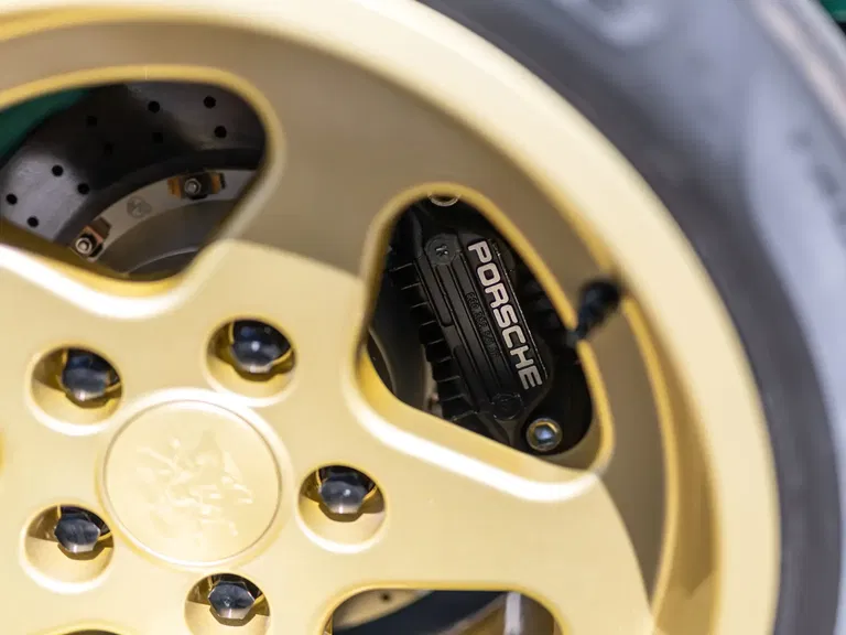 Porsche 911 TAG Turbo by Lanzante