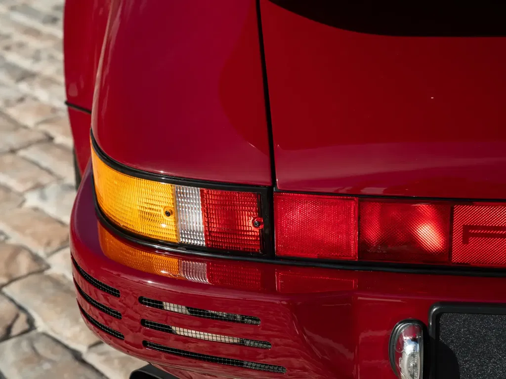 Porsche RUF CTR “Yellowbird”