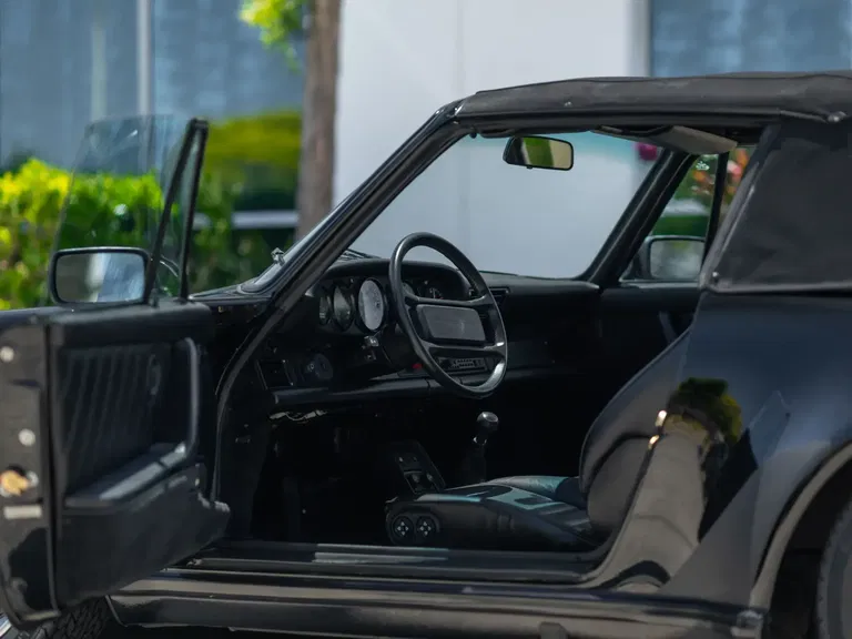 Porsche 911 Turbo 3.3 (US)