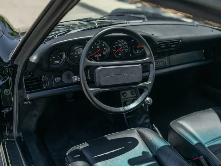 Porsche 911 Turbo 3.3 (US)