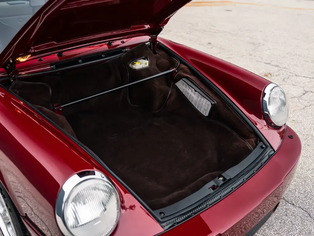 Porsche RUF CTR “Yellowbird”