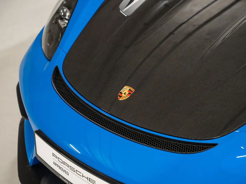 Porsche 718 Cayman GT4 RS