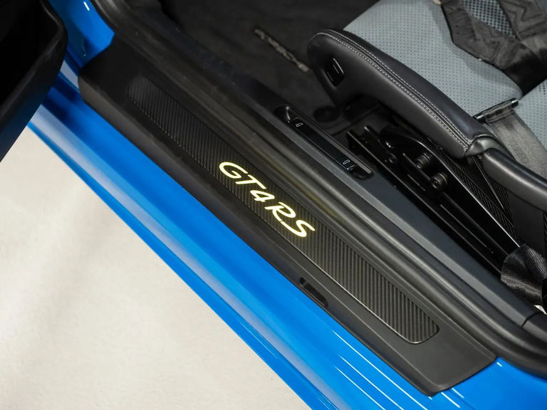 Porsche 718 Cayman GT4 RS