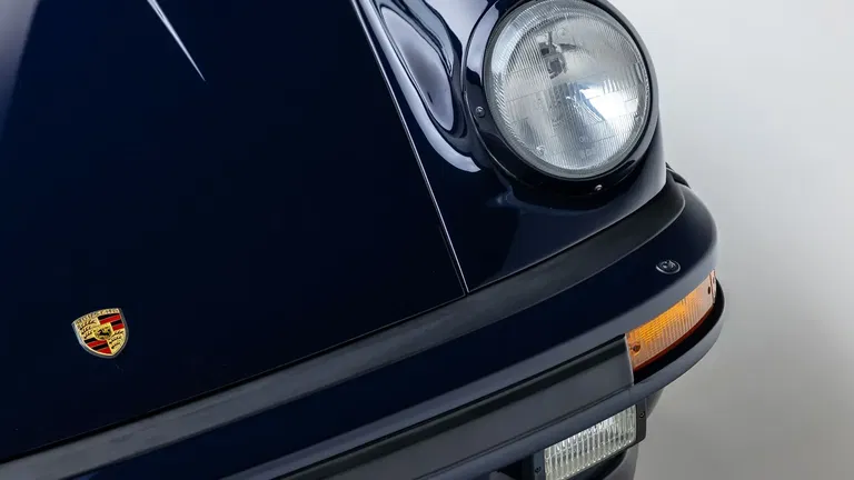 Porsche 911 Turbo 3.3 (US)