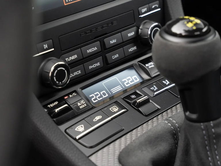 Porsche 718 Cayman GT4 RS