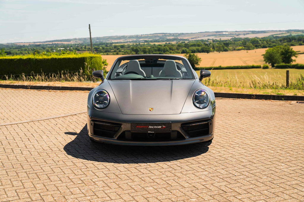 Porsche 992 Carrera S