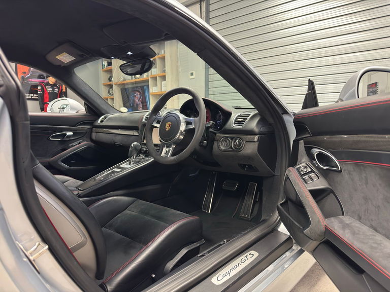 Porsche 981 Cayman GTS