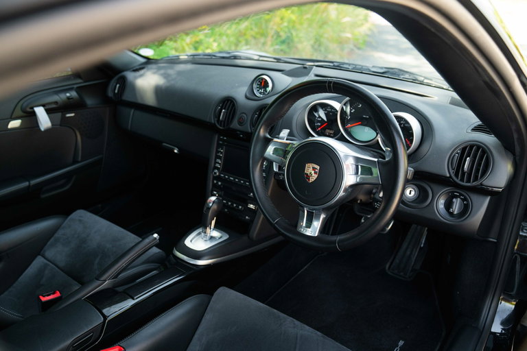 Porsche 987 Cayman R