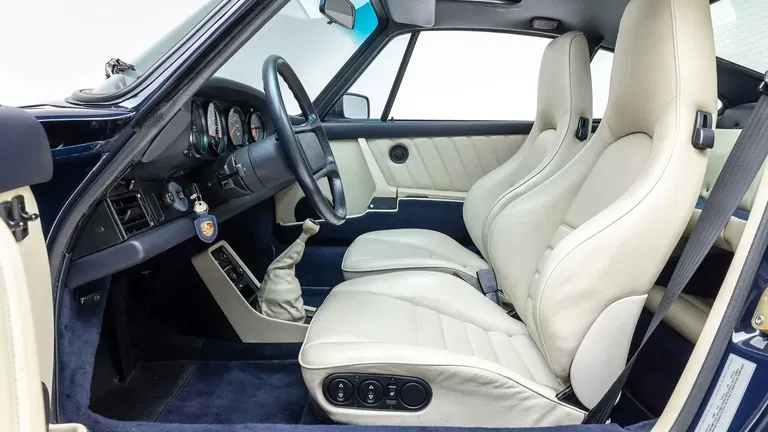 Porsche 911 Turbo 3.3 (US)