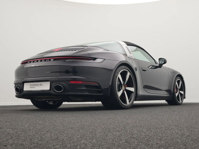 Porsche 992 Targa 4