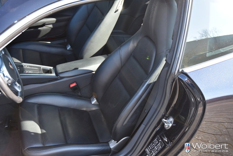 Porsche 991 Carrera Black Edition