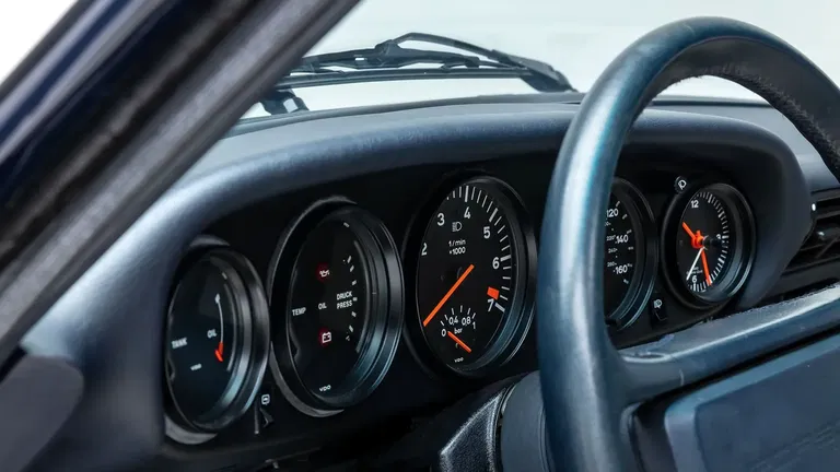 Porsche 911 Turbo 3.3 (US)