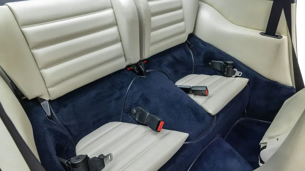 Porsche 911 Turbo 3.3 (US)